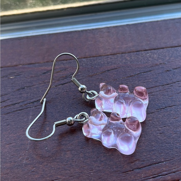 Pink gummy bear earrings - Picture 6 of 6